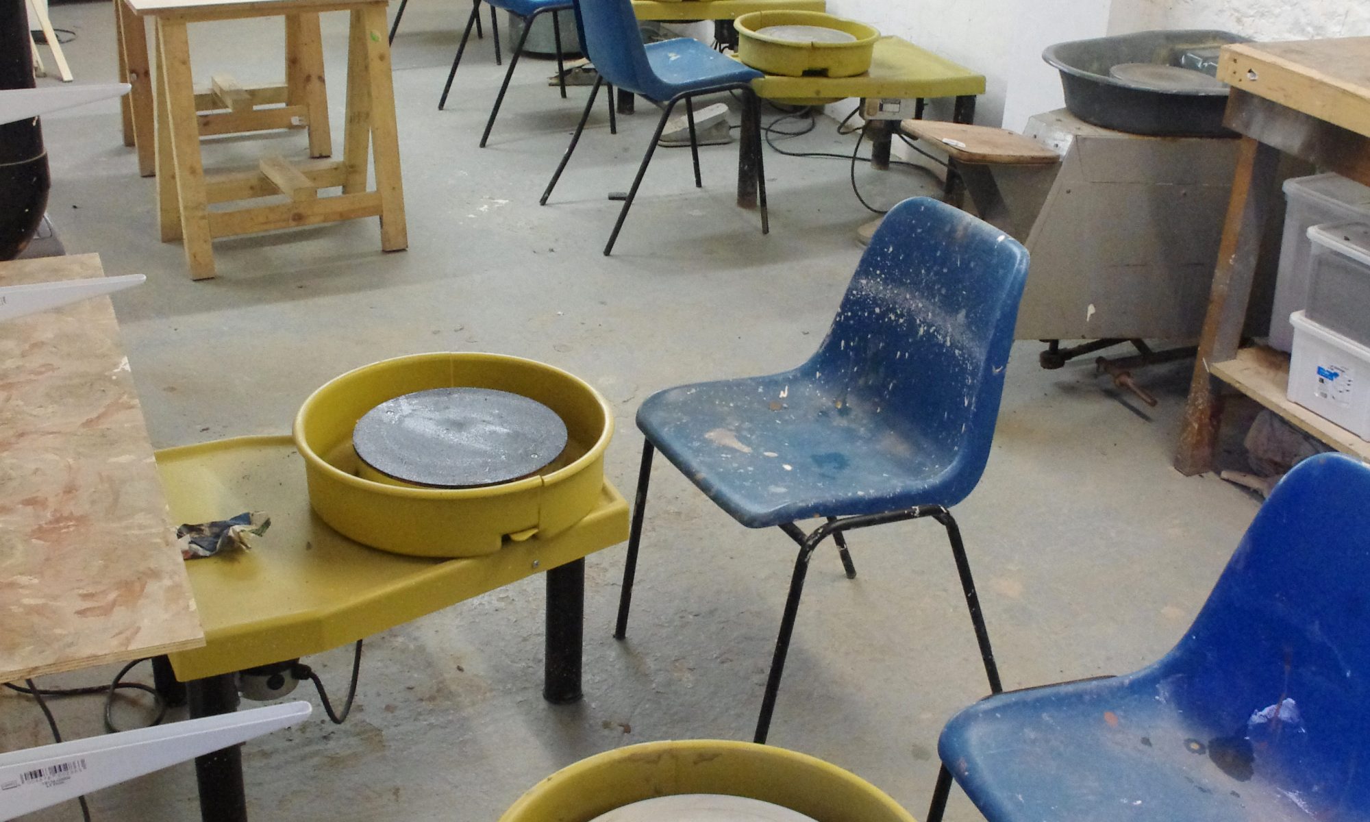 pottery courses Cardiff classes One wall Studio